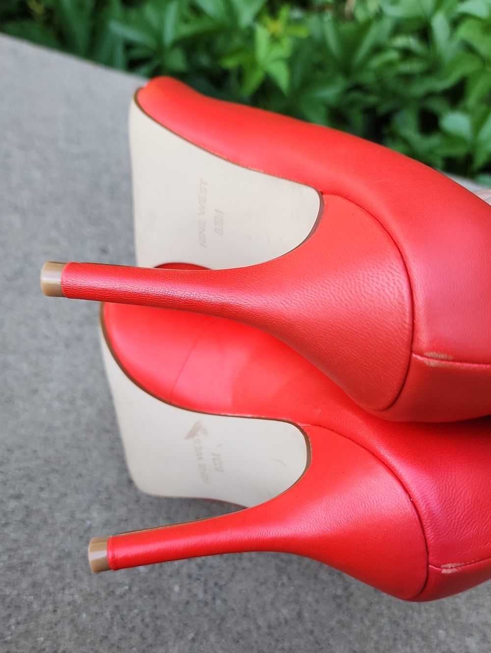 Nine West Red Pointed-Toe Stiletto Pumps - Picture 8 of 17